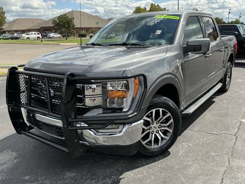 Used 2022 Ford F150 Lariat w/ Equipment Group 501A Mid image 3