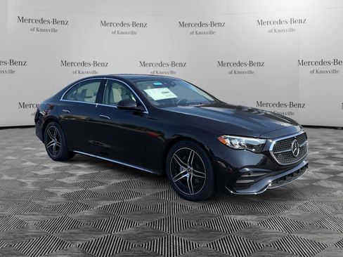 Used 2026 Mercedes-Benz E 350 4MATIC Sedan image 7