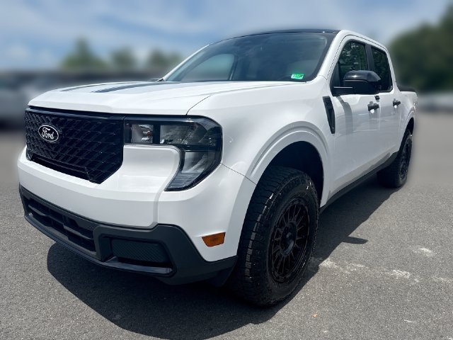 Used 2025 Ford Maverick XLT w/ XLT Luxury Package AWD/4WD image 4