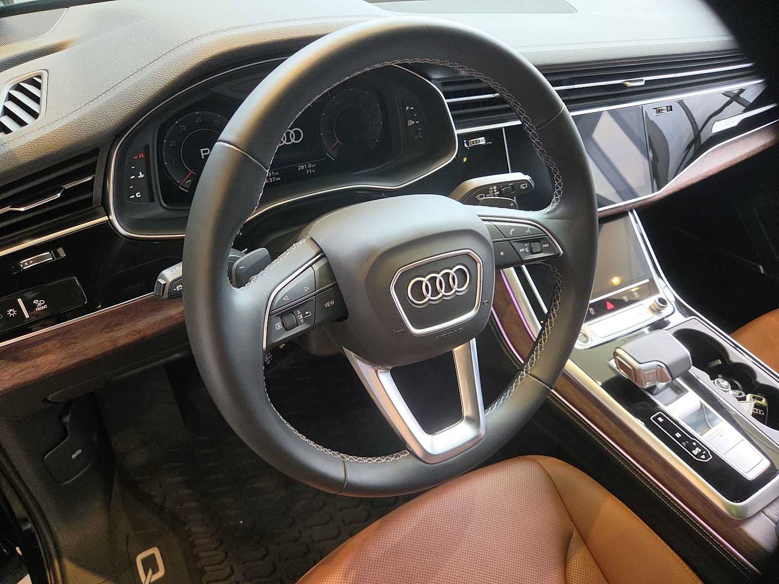 Certified 2026 Audi Q7 3.0T Premium Plus w/ Premium Plus Package AWD/4WD image 11
