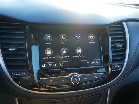 Certified 2022 Chevrolet Trax LT w/ LT Convenience Package image 30