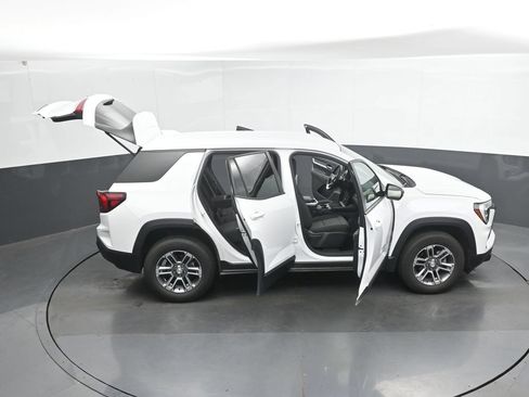 Used 2025 GMC Terrain Elevation AWD/4WD image 50