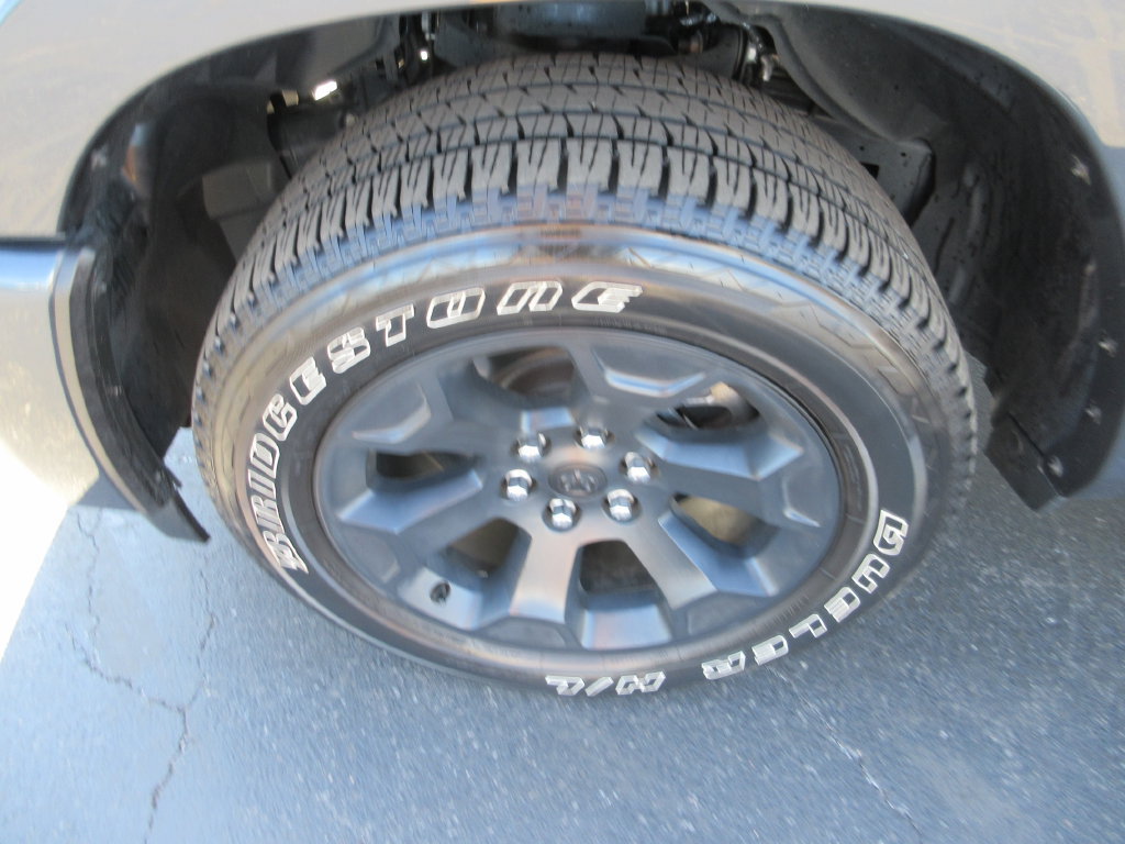 Used 2025 RAM 1500 Big Horn AWD/4WD image 14