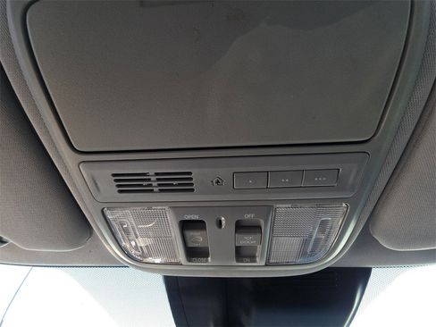 Used 2020 Honda CR-V EX-L image 24