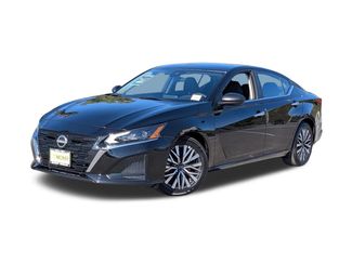 Used 2025 Nissan Altima 2.5 SV video 1