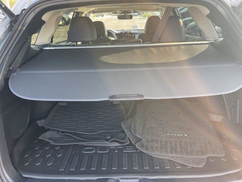 Certified 2023 Subaru Outback Limited XT image 33