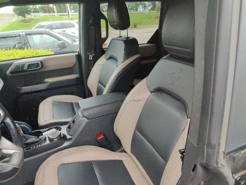 Used 2023 Ford Bronco Wildtrak AWD/4WD image 26