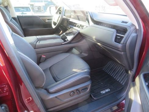 Used 2025 INFINITI QX80 Luxe image 14