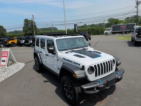 Used 2023 Jeep Wrangler Unlimited Rubicon 4xe w/ Cold Weather Group AWD/4WD image 28
