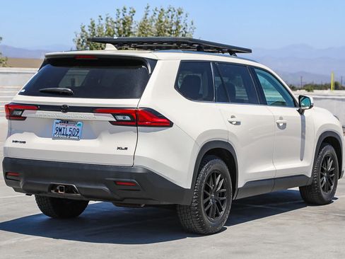 Certified 2024 Toyota Grand Highlander AWD Hybrid image 6