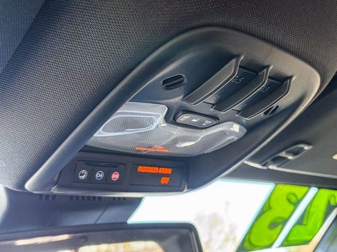 Used 2023 GMC Canyon AT4 w/ AT4 Premium Package image 37