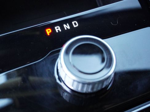 Used 2022 Jeep Grand Cherokee L Laredo image 15