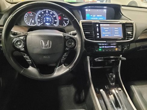 Used 2016 Honda Accord EX-L image 22