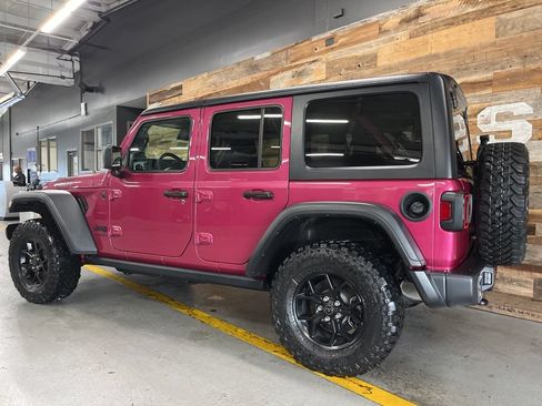 Used 2024 Jeep Wrangler Unlimited Sport AWD/4WD image 23