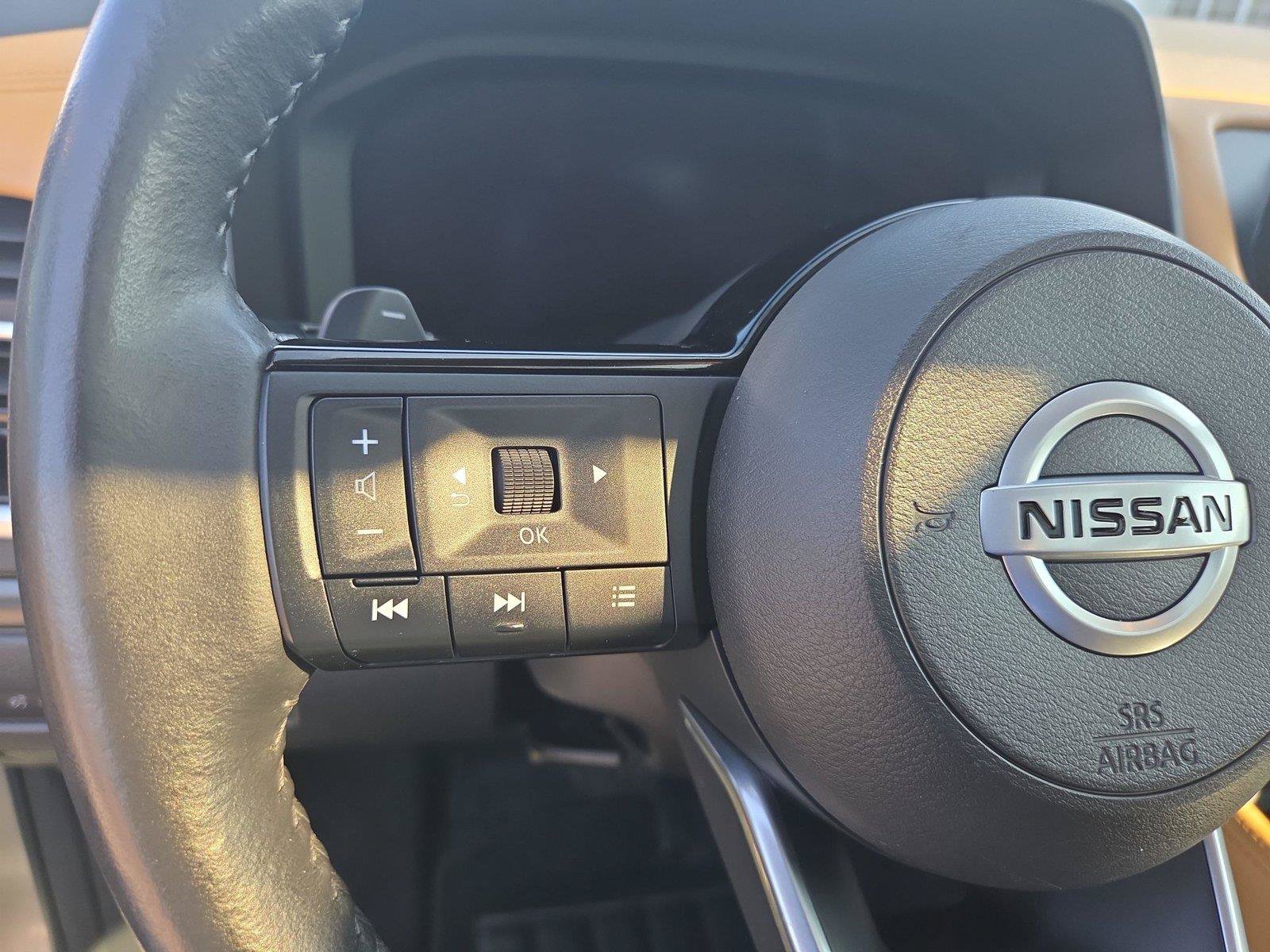 Used 2021 Nissan Rogue Platinum FWD image 13