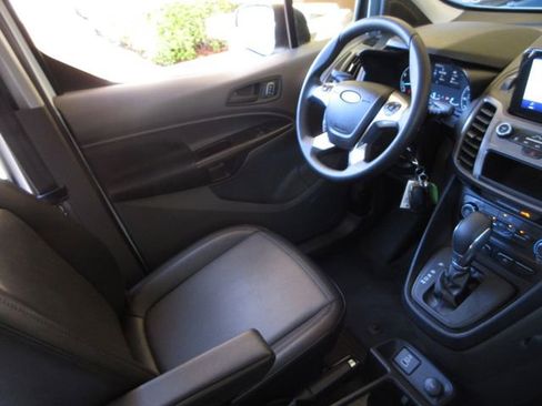 Used 2022 Ford Transit Connect XL image 21