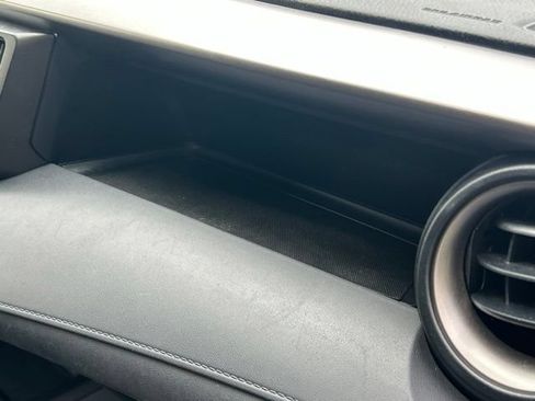 Used 2017 Toyota RAV4 LE w/ All Weather Liner Package AWD/4WD image 26
