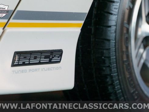 Used 1990 Chevrolet Camaro IROC-Z image 28