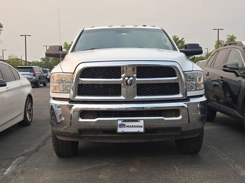 Used 2016 RAM 2500 Tradesman w/ Chrome Appearance Group AWD/4WD image 2