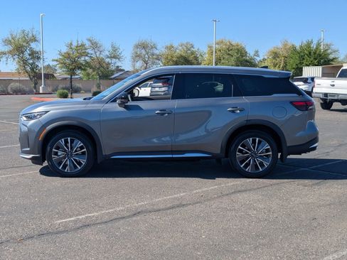 Certified 2026 INFINITI QX60 Luxe w/ Cargo Package FWD image 2