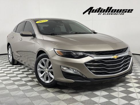 Used 2023 Chevrolet Malibu LT image 1