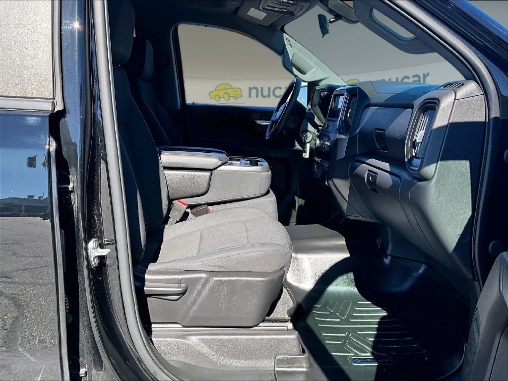 Used 2022 Chevrolet Silverado 1500 Custom AWD/4WD image 21