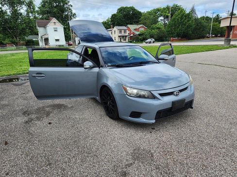 Used 2012 Scion tC FWD image 7