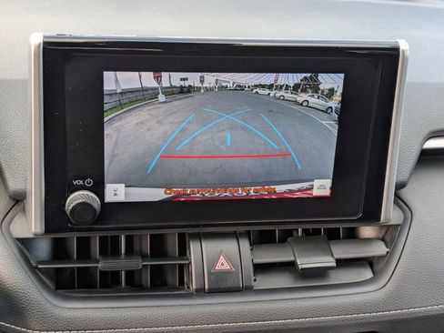 Used 2024 Toyota RAV4 LE image 20