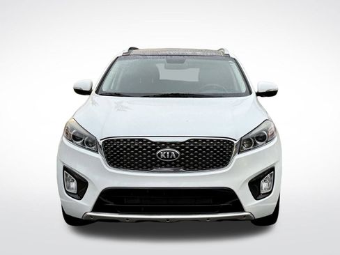 Used 2018 Kia Sorento SX image 3