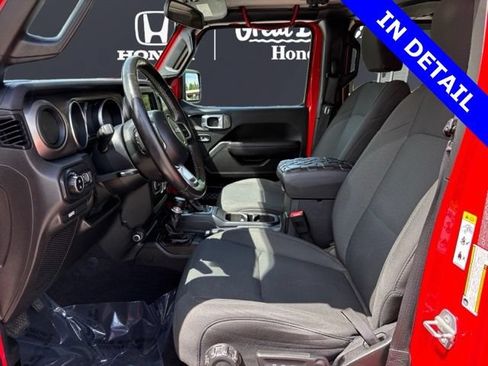 Used 2020 Jeep Gladiator Sport w/ Quick Order Package 24S AWD/4WD image 9