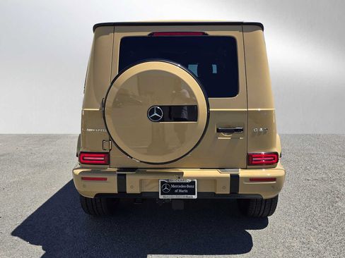 Used 2025 Mercedes-Benz G 63 AMG 4MATIC image 4