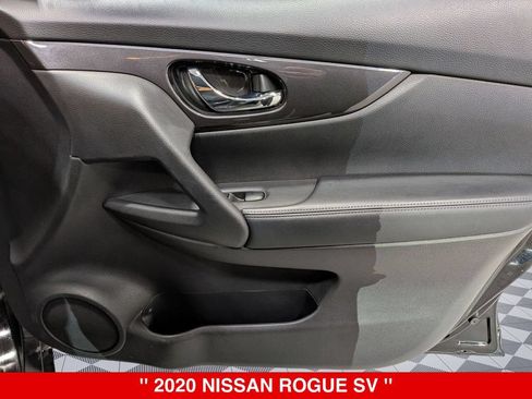 Used 2020 Nissan Rogue SV AWD/4WD image 32