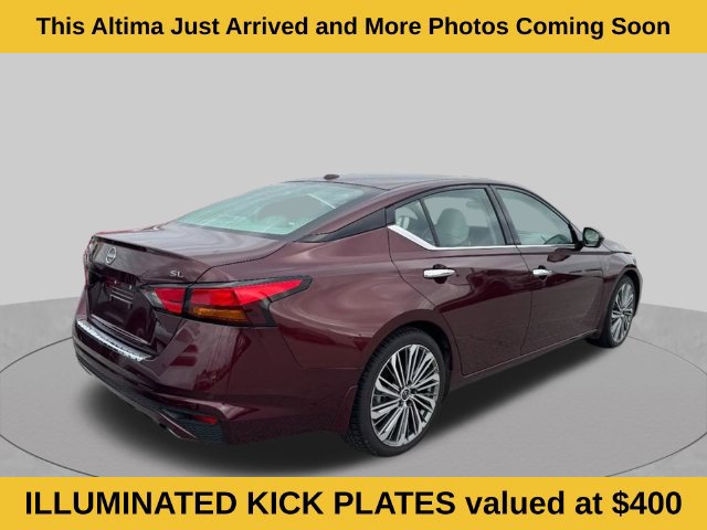Used 2023 Nissan Altima 2.5 SL FWD image 3