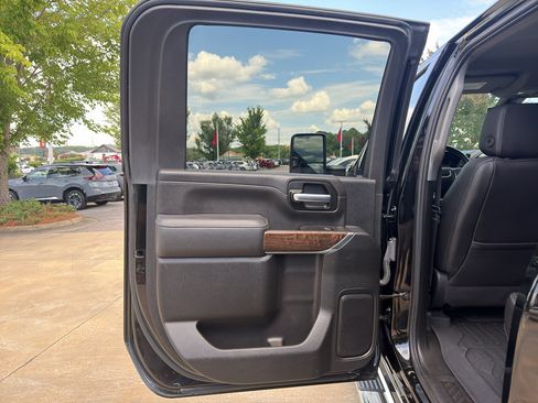 Used 2021 GMC Sierra 2500 Denali AWD/4WD image 22
