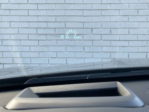 Used 2014 Chevrolet SS image 23