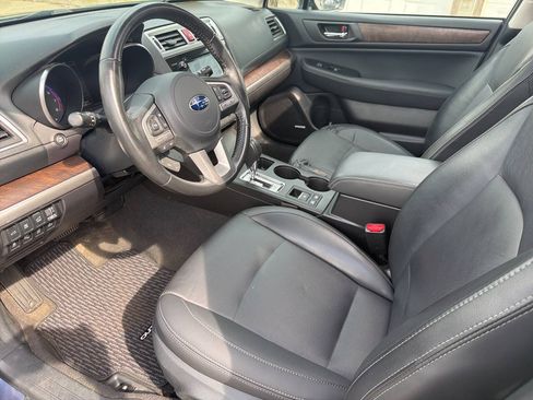 Used 2017 Subaru Outback 2.5i Limited AWD/4WD image 14