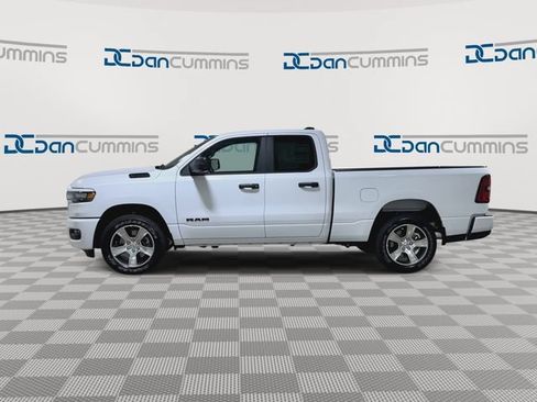 New 2026 RAM 1500 Express AWD/4WD image 5