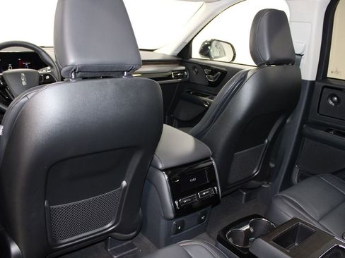 New 2026 Lincoln Aviator Reserve AWD/4WD image 27