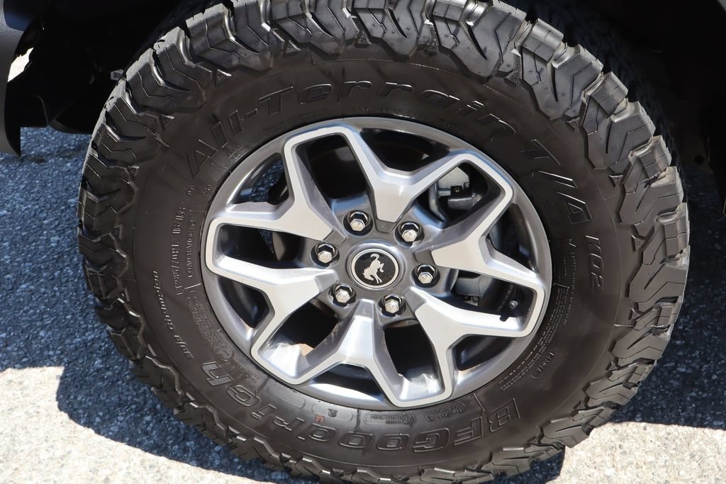 Used 2025 Ford Bronco Badlands AWD/4WD image 14