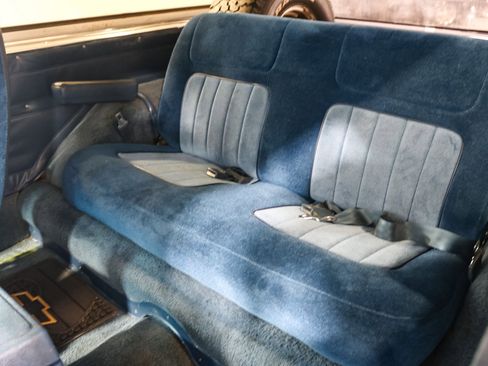 Used 1986 Chevrolet Blazer image 18
