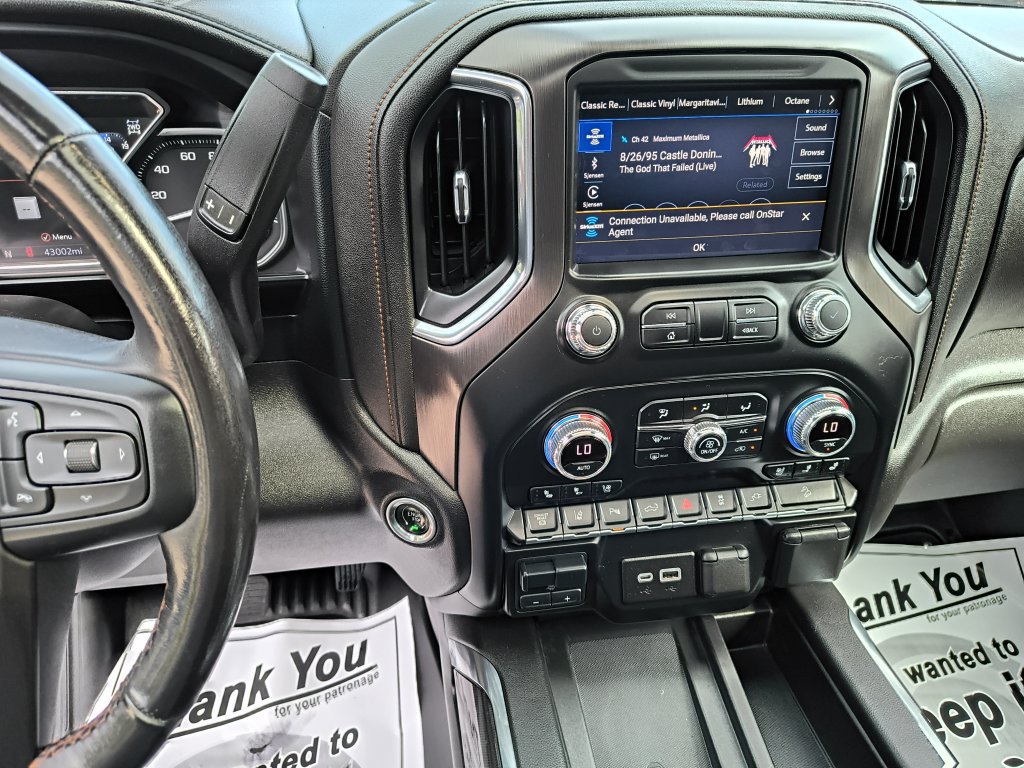 Used 2022 GMC Sierra 2500 AT4 w/ AT4 Premium Plus Package AWD/4WD image 17