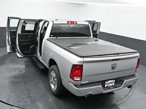 Used 2017 RAM 1500 Express image 63