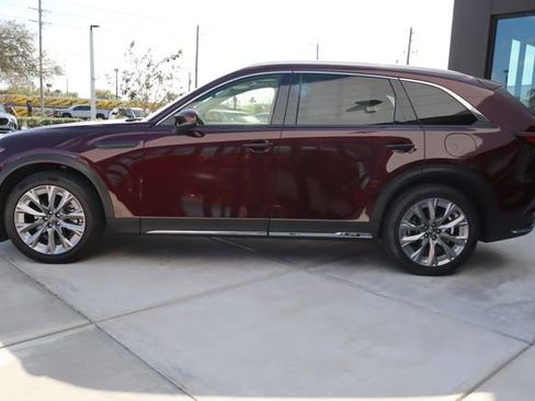 Used 2024 MAZDA CX-90 3.3 Turbo w/ Premium Plus Pkg image 7