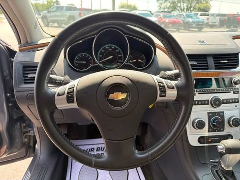 Used 2009 Chevrolet Malibu LT w/ HFV6 Engine Package FWD image 15