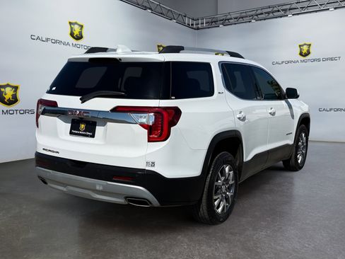 Used 2023 GMC Acadia SLT FWD image 5