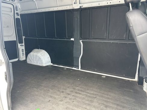 Used 2025 RAM ProMaster 2500 w/ Convenience Group FWD image 27