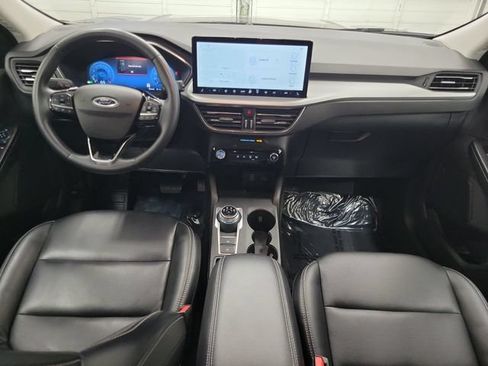 Used 2025 Ford Escape Platinum AWD/4WD image 12