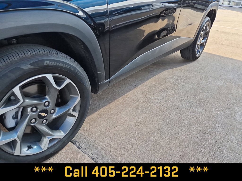 Used 2026 Chevrolet Trax LT FWD image 6
