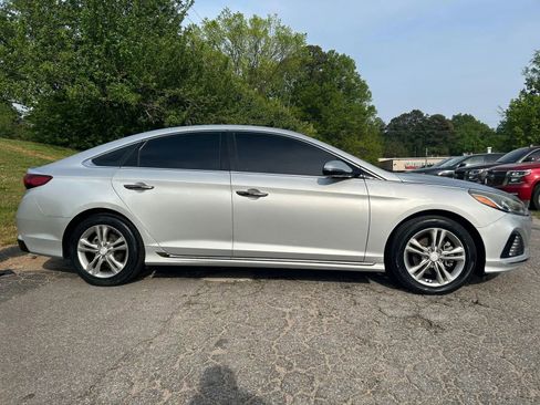 Used 2018 Hyundai Sonata Sport FWD image 9