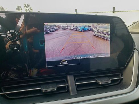 New 2026 Chevrolet Trax LS image 17